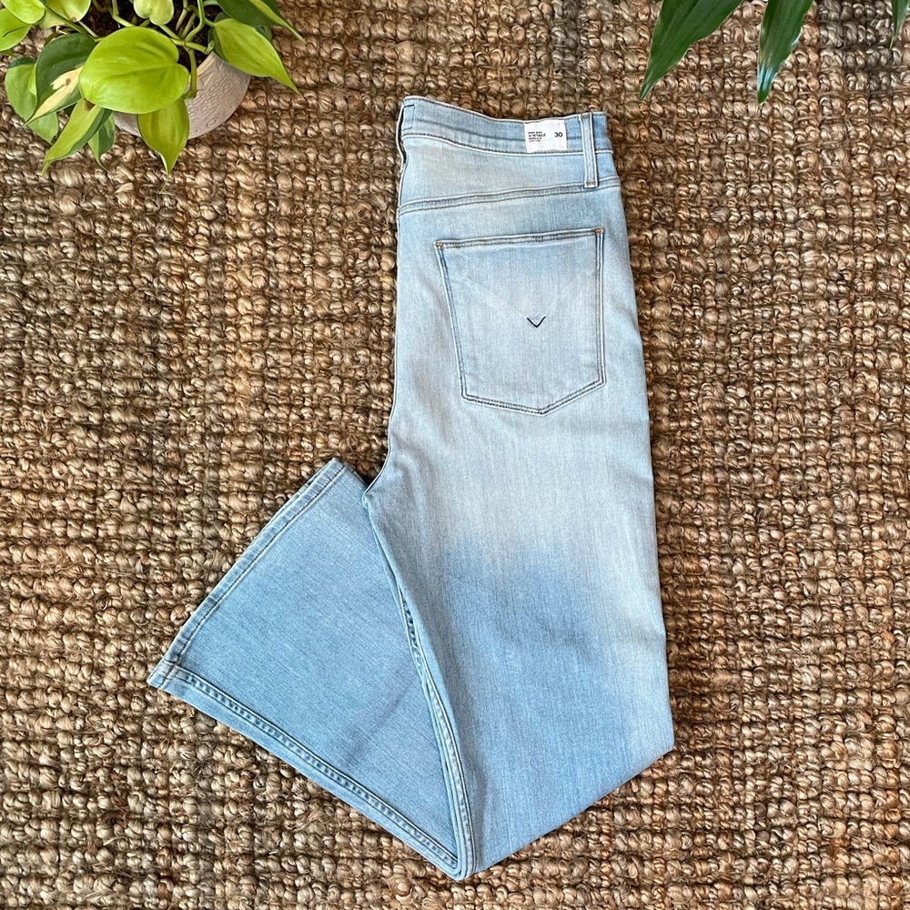 NWOT Sz. 30 Hudson Holly Flare Crop Jeans